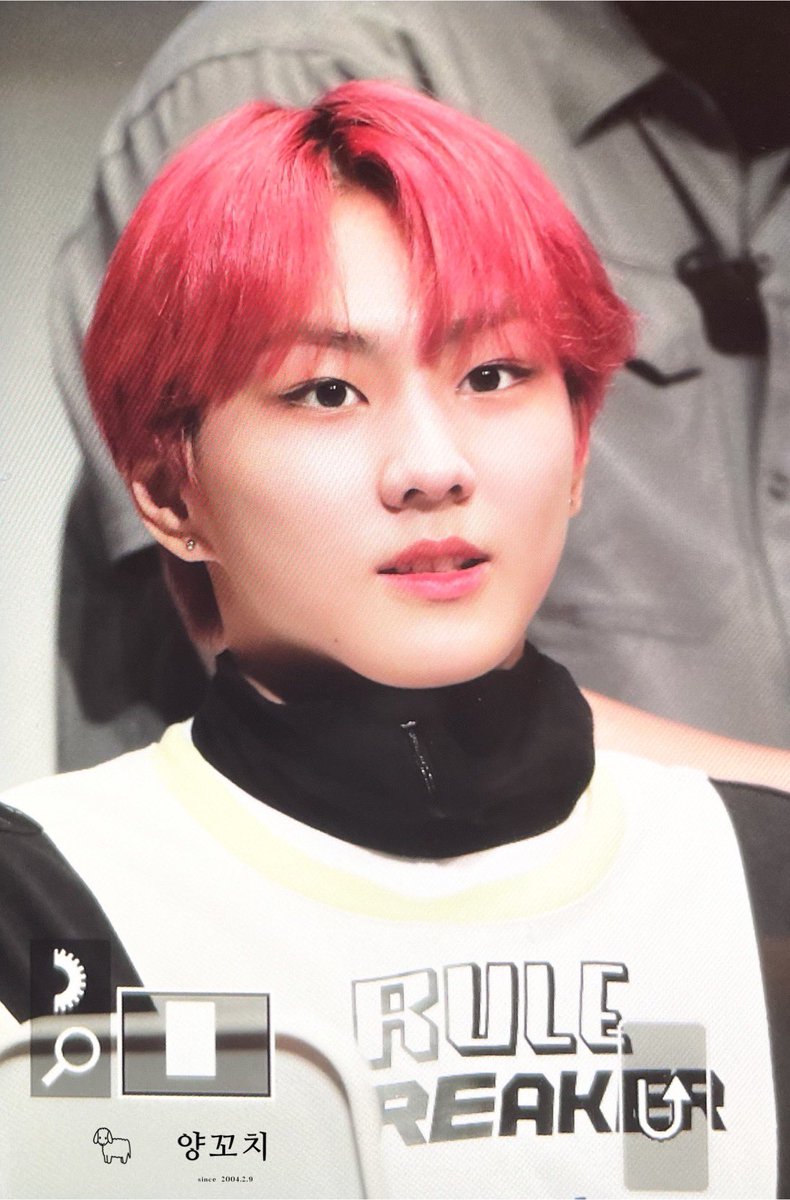 lamb0209's tweet photo. 220714

 귀엽🐱

#ENHYPEN    #JUNGWON
#양정원 #엔하이픈 https://t.co/iflmDEhhvv