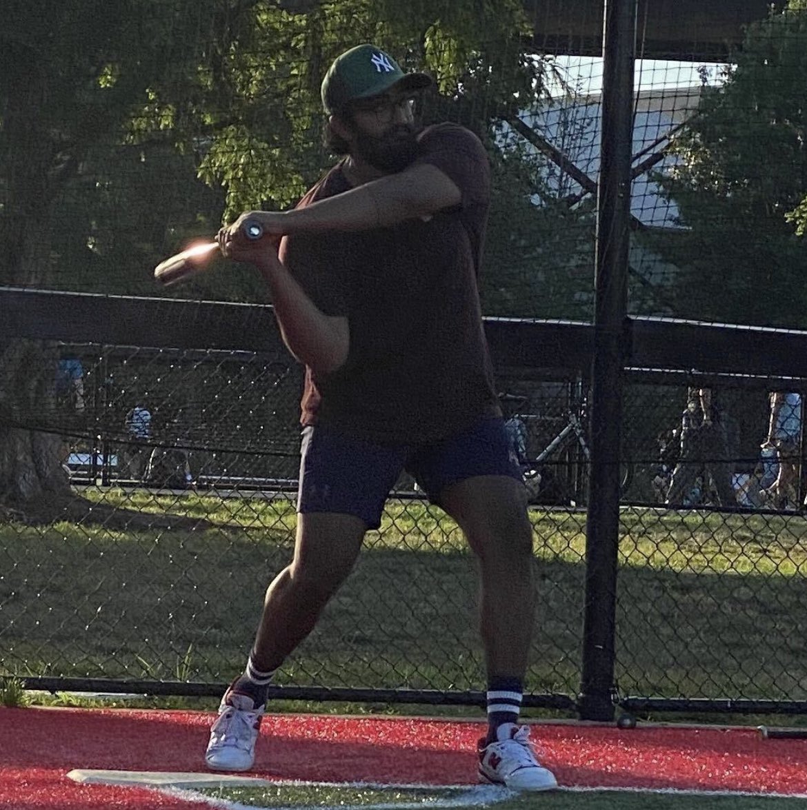MJMitchell_Lab's tweet photo. At #CRS2022 but a huge shout-out to our @MJMitchell_Lab softball team “Mitch’s Pitches” on a big 15-0 opening day win! 2 home runs by @AlvMukalel, gold glove defense by @hannahsafford_, epic cheering squad w @HannahGeisler_+ Scaleup Shepherd, what more could a PI ask for #proudPI https://t.co/5sqHwo1QJR