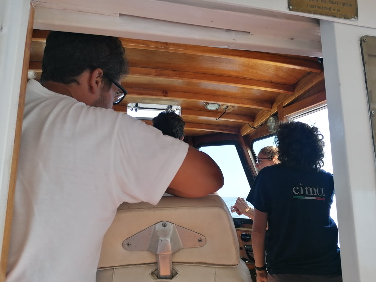CIMAFoundation's tweet photo. Not only @meteotrackers are installed on the @ICHANGE_EU activities, but now also an #ACRONET weather station (🖥️https://t.co/PMt3VlQYxS) are working in the Marina of Chiavari. Moreover, we are planning #educational project in the Municipality of #Chiavari. #StayTuned https://t.co/jXelOJf8QM