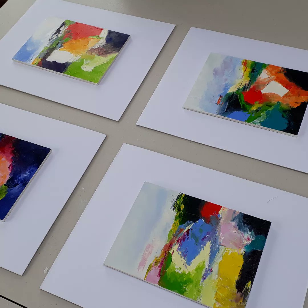 CorrinTulk's tweet photo. Say hi to the newbies 🎨 all exhibiting in #wymondamarts centre 12-24 July
#abstractexpressionism #abstractseascapes #oilpaintings @WhatsOnNorwich @Eastmagazines @NNFest @NorfolkStudios @moreNorwich https://t.co/XONpPpOd8n