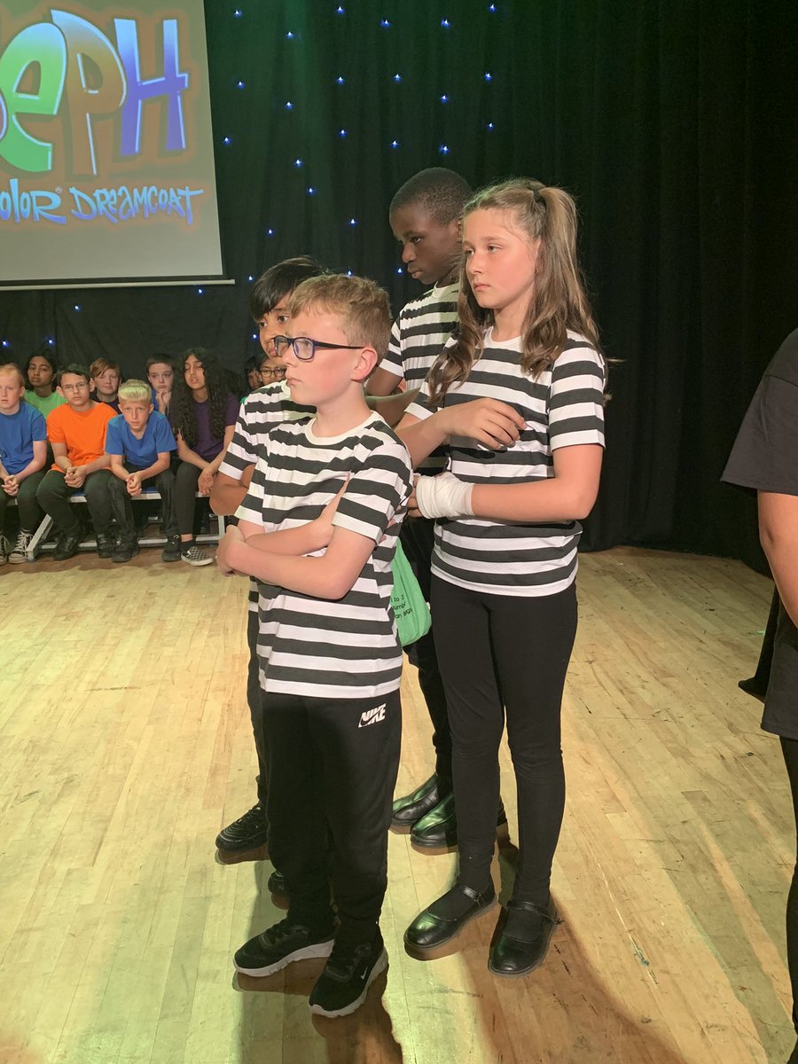 StBernsPrimary's tweet photo. Y6 are currently having a final run through before tonight’s performances #Joseph https://t.co/GAnk8dLOvG