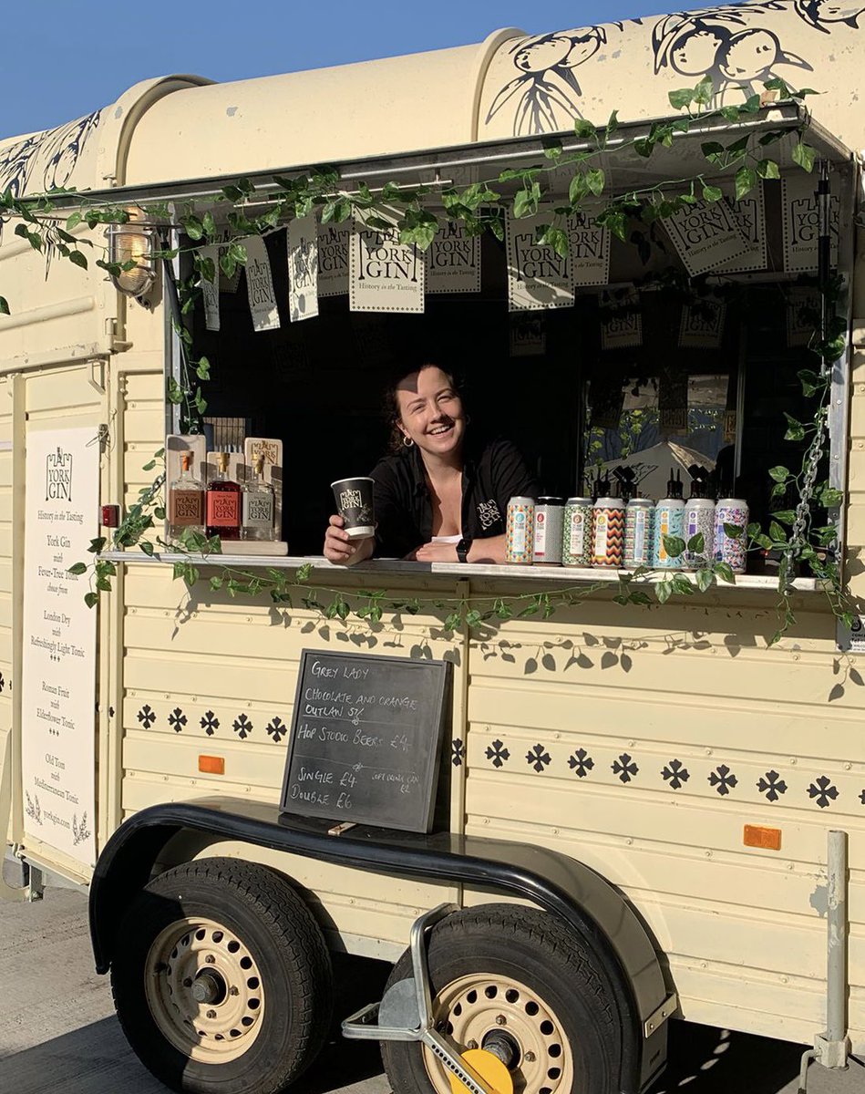 yorkgin's tweet photo. We’ll be keeping crowds and players hydrated this Sunday 17 July at the 20/20 cricket match of the season!

@BishCC v @YorkCityFC 
🏏😎🌞

The York Gin horse box will have water, soft drinks, beer, G&amp;Ts and LOADS of ICE!🧊🧊🧊

Ferry Lane, Bishopthorpe
Starts 2pm
Forecast 31C https://t.co/9Er2Swe8Hg