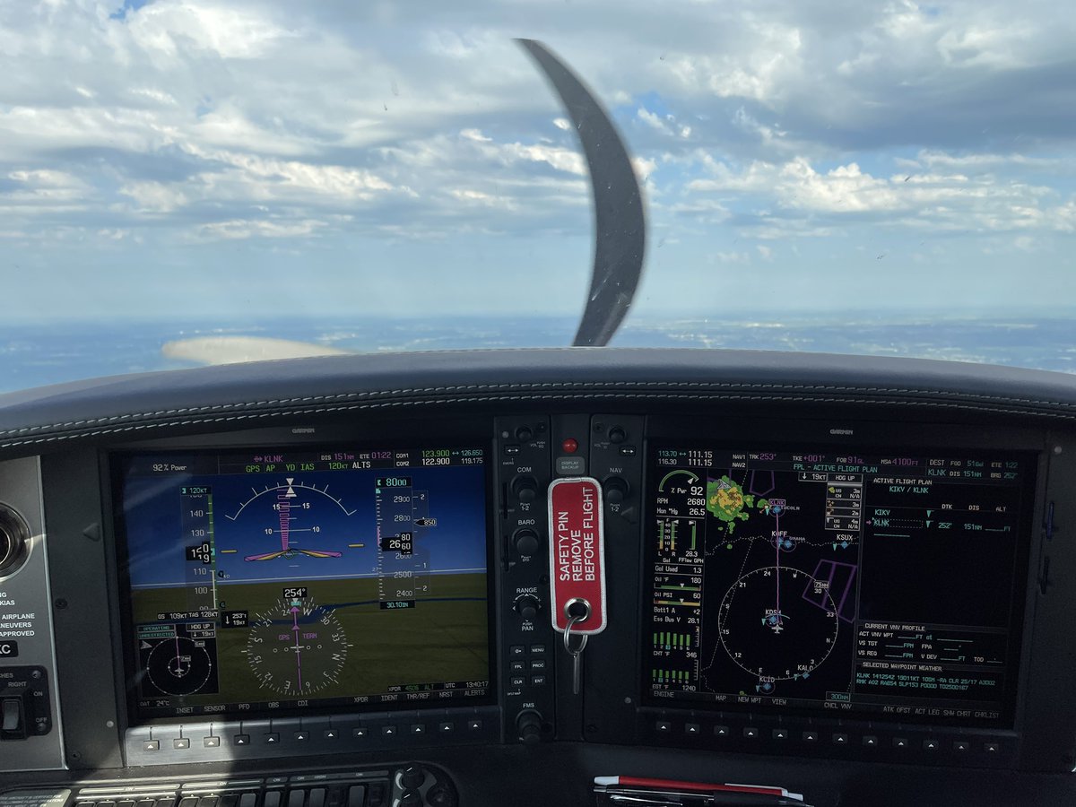 mitchelsellers's tweet photo. Ok my way to Lincoln for Nebraska Code! #flying #beatsdriving https://t.co/sTxj88TAuy