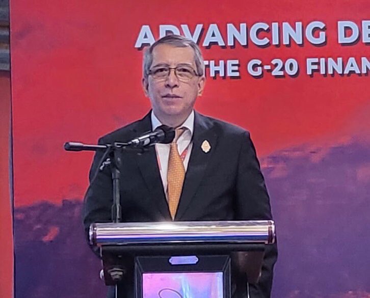 DTDjani's tweet photo. (1) Back in Bali to speak at the 3rd #G20 Finance Ministers and Central Bank Governors’ Side Event on Multilateralism, G20 and Africa.

I highlighted:
 ➡️ developing countries are most impacted by the 3 multidimesional crisis: food🌾, energy💡and finance📈 https://t.co/eiKkVKLblV