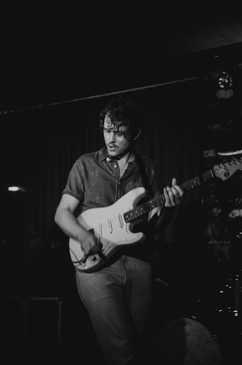 Mike Mains & The Branches tweet media