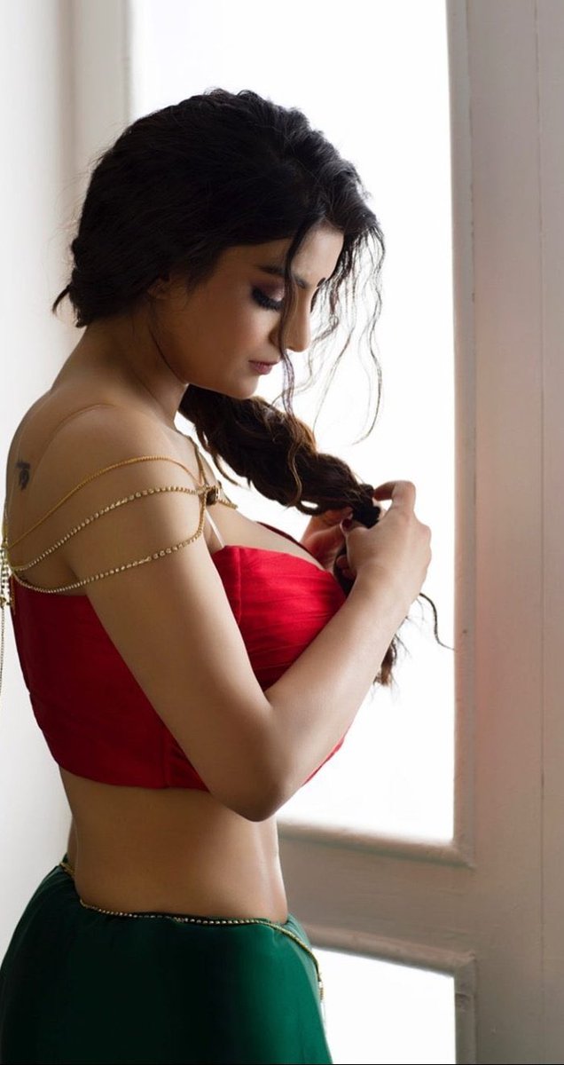 FXo_rRBUIAIeTgF?format=jpg&name=medium