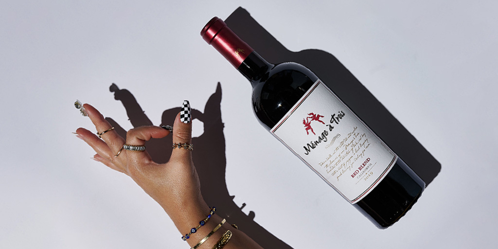 Ménage à Trois Wines tweet media