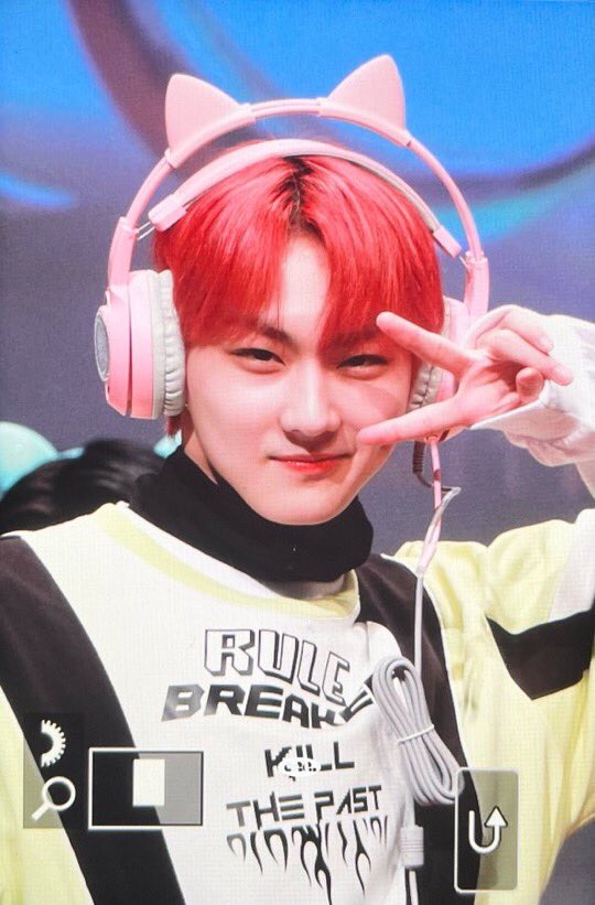jaywonfuck's tweet photo. "hi! uwu" https://t.co/J7QcmgJSKJ