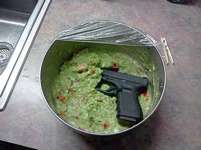 imskytrash's tweet photo. i make the best glockamole https://t.co/yZPc8xlz5t