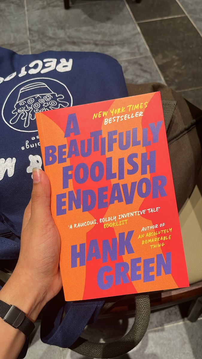 labratinabox's tweet photo. OH MY GOD I’ve been searching for his books for such a long time, but none of the bookstores where I live were selling either of @hankgreen’s books. I can’t believe I finally got my hands on one https://t.co/OoosH7TImE