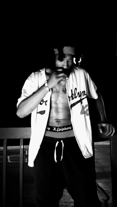 Coolin in Knoxville📍 https://t.co/py8KvjxG8b