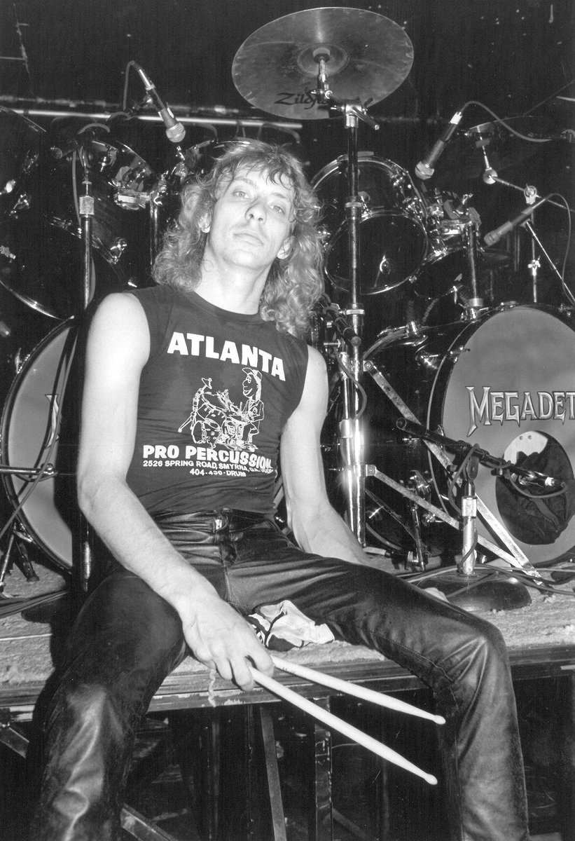 METALSHOPROCKS's tweet image. Remembering former Megadeth drummer Gary Charles "Gar" Samuelson, who died today in 1999 at age 41. He played on their first two albums and is considered one of the most influential drummers of thrash metal. R.I.P. metalshoprocks.torontocast.stream/listen-metal-s… #Megadeth #GarSamuelson #ThrashMetal