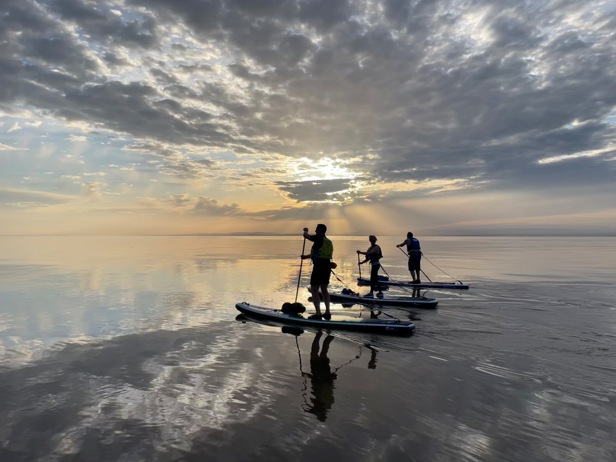 supconnect's tweet photo. “Three paddleboarders heading out into the sunset on the Bristol Channel, by Portishead”
#supconnect 

📸: @monkeyboy42

Share your photos: https://t.co/WoIMknsSCk https://t.co/DfitlcgxDt