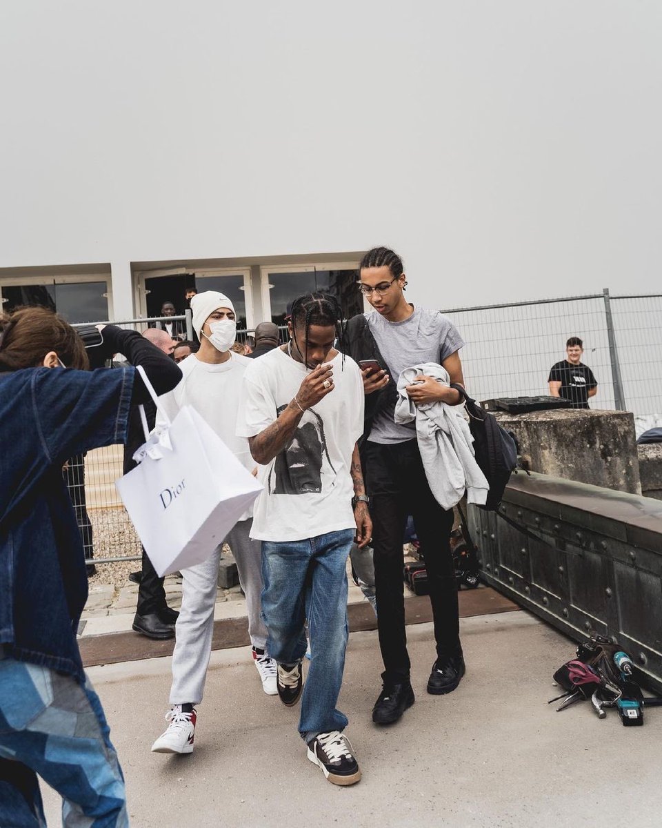 dior x cactus jack pop smoke