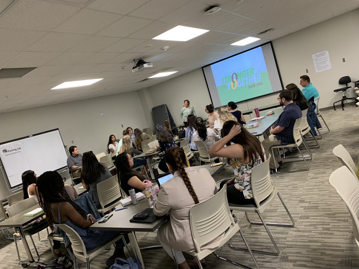 AmyDHalcomb's tweet photo. Welcome University Student Teachers to HEB ISD!! @HEBISDpeople #HEBISDtheplace2b #StrongerTogether https://t.co/eZhgwFa6vX