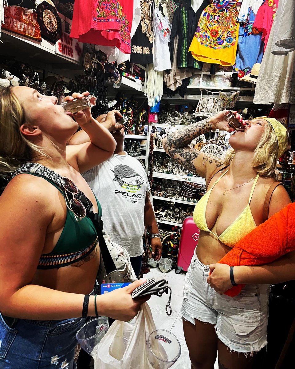 AuboLin13's tweet photo. Natural habitat @Ashleigh_Mik22 ❤️‍🔥 https://t.co/GOkLG906S6