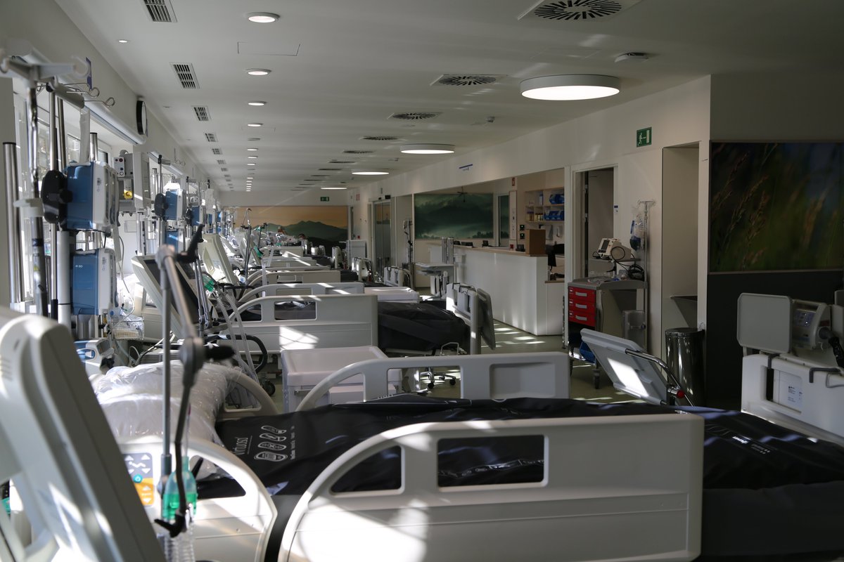 L'edifici Garbí, gestionat per #VallHebron i situat al Parc Sanitari Pere Virgili, ha guanyat el "Premi professió: valors professionals" que otorga el <a href="/CSCAE/">CSCAE</a> per la idoneitat de l'arquitectura de donar resposta eficient a necessitats socials excepcionals.

cscae.com/index.php/cono…