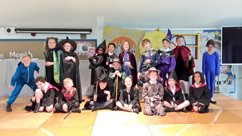 ashbridgeyear2's tweet photo. What an amazing performance! Year 2 went above and beyond for their end of year show, Whiz Wham Alakazam. They worked brilliantly as a team to create a thoughtful, funny and spectacular production that they should be incredibly proud of. Well done Year 2! ✨ https://t.co/IKovPG9MWE