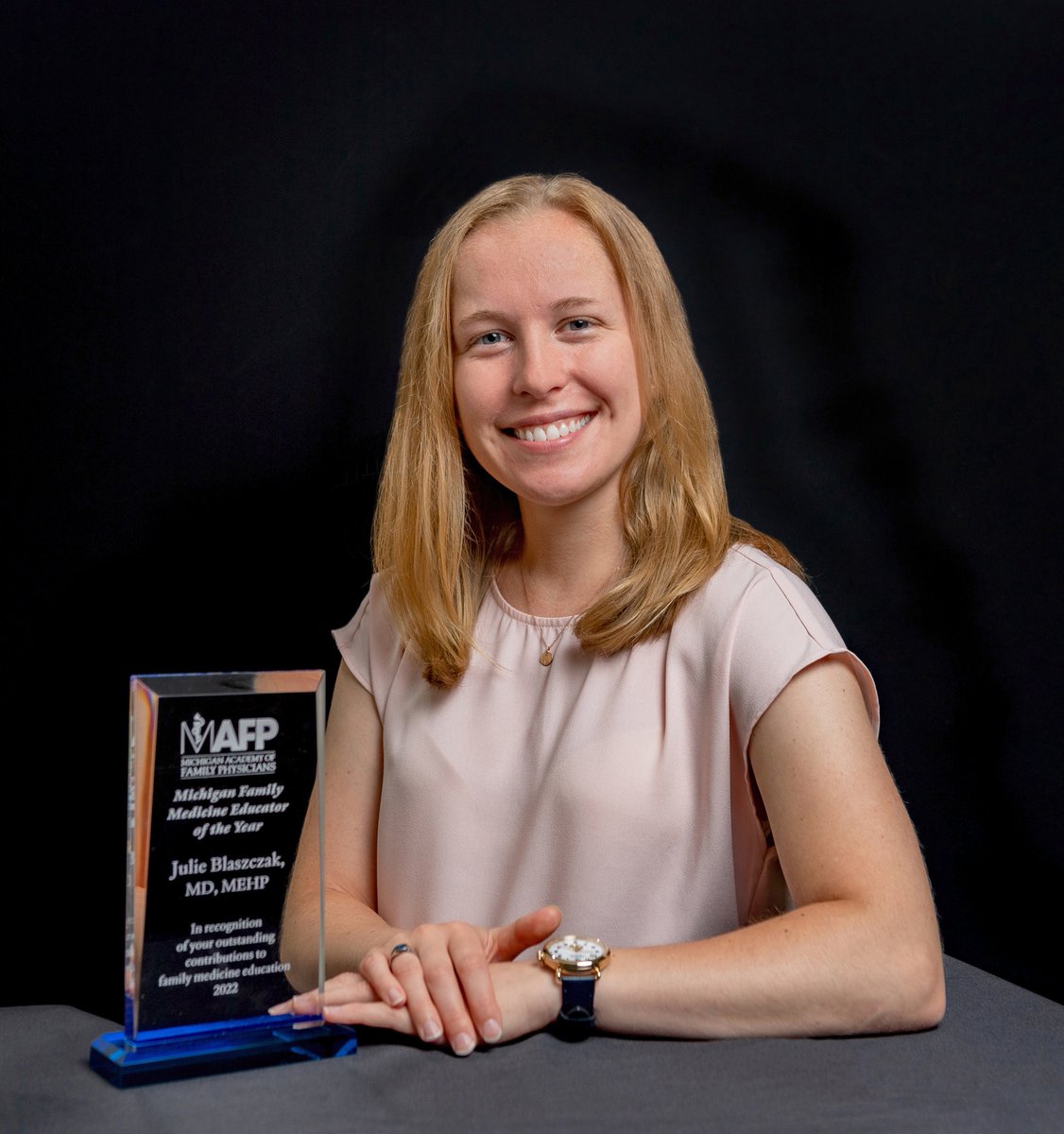 MIFamilyDocs's tweet photo. Congratulations to our 2022 MI Family Medicine Educator of the Year, Dr. Julie Blaszczak, an assistant professor at @umfamilymed. Her contributions continue to help countless patients, students, residents &amp; advance the specialty. https://t.co/6G489bKsmk #InspireCreateLead https://t.co/WTilvg49wu