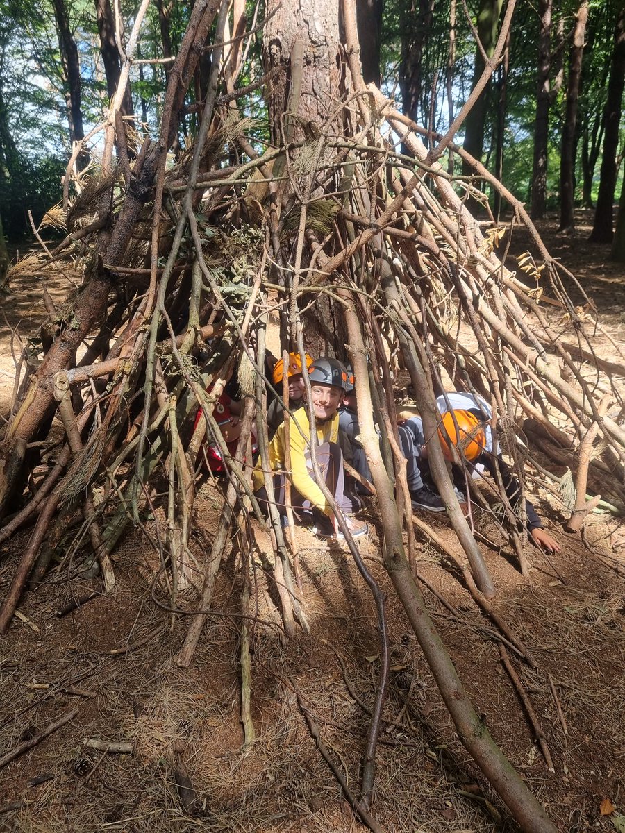 This afternoon we have enjoyed building some shelters in the forest before gathering around the camp fire for some toasted marshmallows (yum!) 🔥🎉 <a href="/ChetCentre/">CHET</a> <a href="/CroxtethC/">CroxtethCPS</a>
