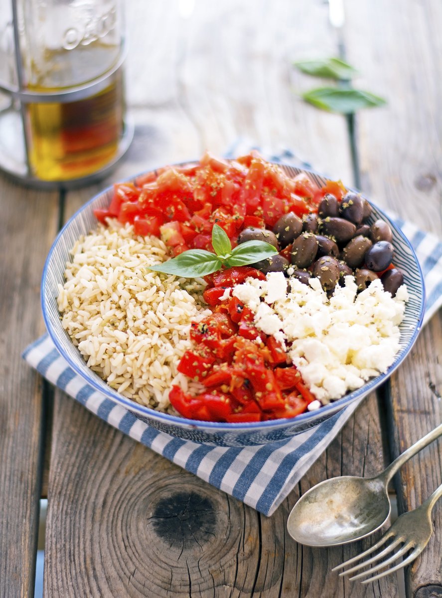 MikeTriathlon's tweet photo. (Easy) Greek Rice Salad - A light, nutritious rice salad that comes packed with freshness and taste!
Recipe -> https://t.co/byfi8dvrYu https://t.co/WPYyjcnT3i