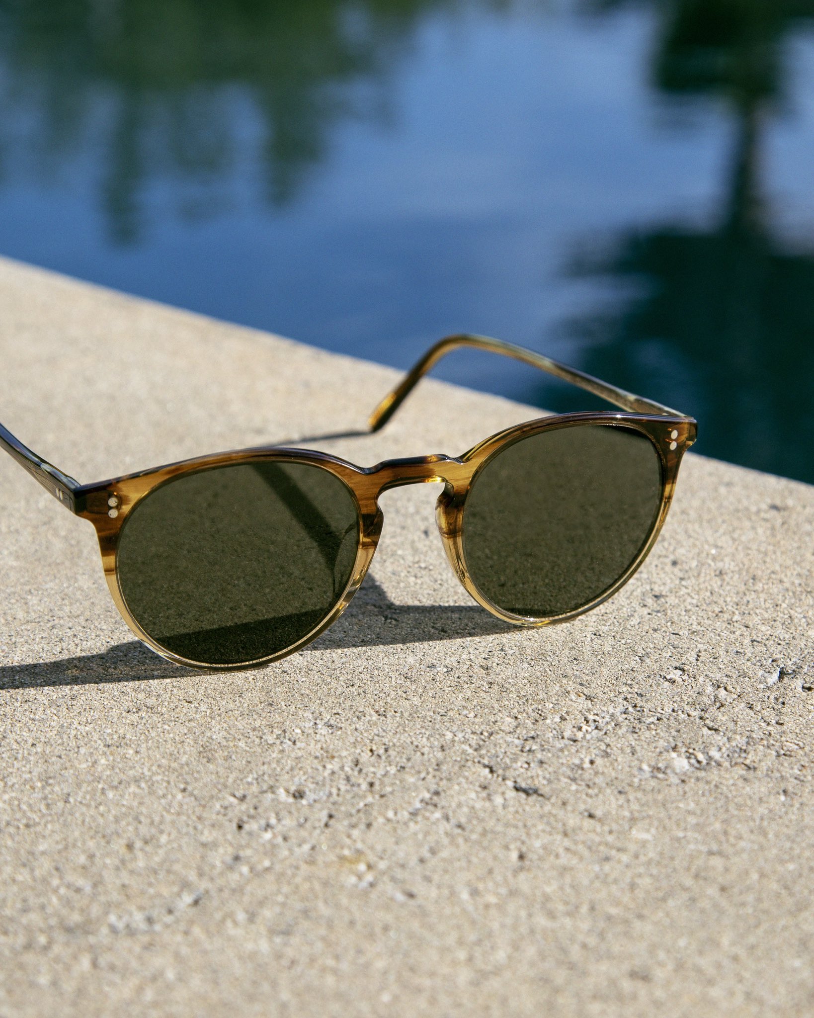 Oliver Peoples on Twitter "O