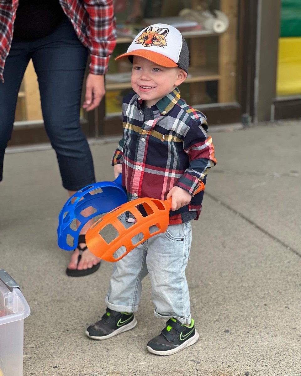 fbacademies's tweet photo. Stampede is so going strong at Kids U!

We have music, games, and free food at our McKnight location today for our stampede breakfast! 

Fun for all ages and it’s dog friendly so bring your fuzzy friends for some doggy treats. 

#kidsu #kidsucanada #kids #stampede #happy #games https://t.co/7KTk1xOVWr