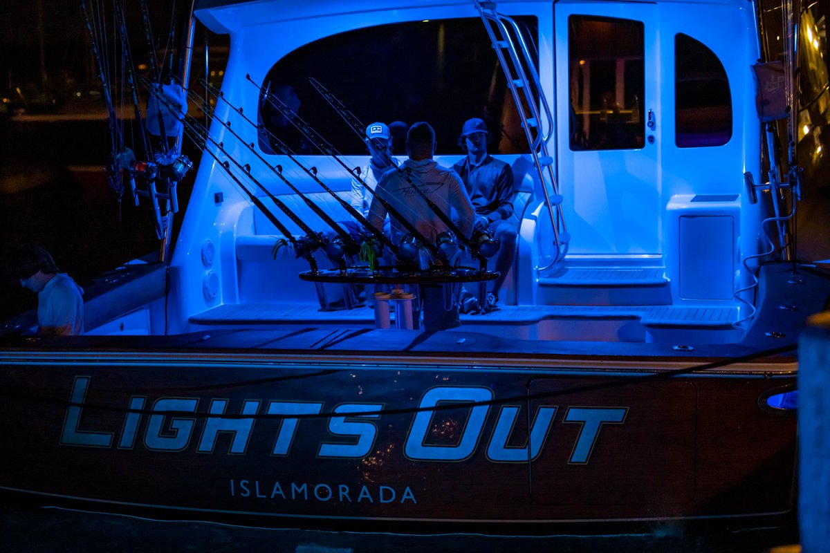 TheSFC_official's tweet photo. Team Lights Out has #unofficially earned an extra 100 catch points (450 total) for the FIRST BLUE MARLIN of the OBBC tournament. Congrats! #SFC #OBBC https://t.co/sABg1DnMCj