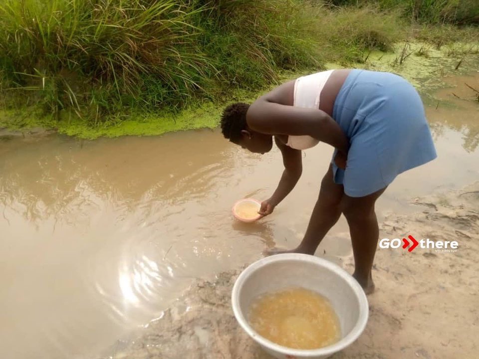 KobbyKyei_'s tweet photo. KOBBY KYEI NEWS GET RESULTS!!!!

I'm super glad today!!! So on January 17, this year, my team and I with our #GoThereWithKobbyKyei initiative visited the Nestikorpe village in Volta Ghana to report about the lack of portable drinking water.

Thread; https://t.co/zHuDlrCSFr