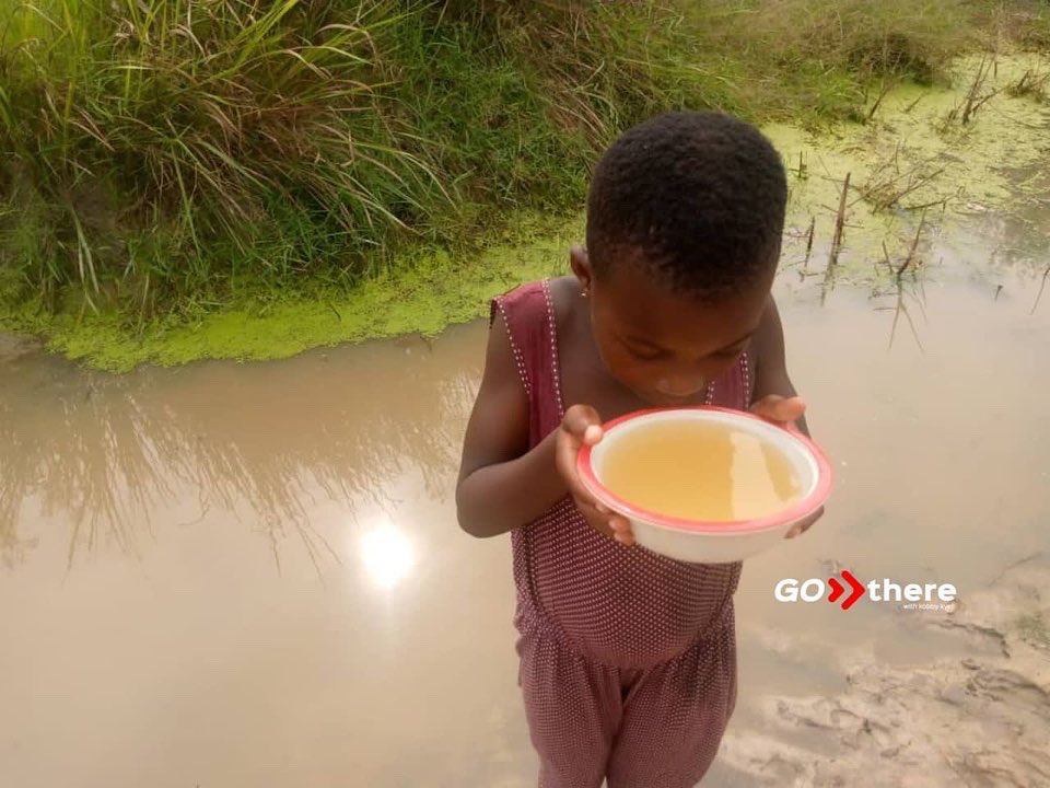 KobbyKyei_'s tweet photo. KOBBY KYEI NEWS GET RESULTS!!!!

I'm super glad today!!! So on January 17, this year, my team and I with our #GoThereWithKobbyKyei initiative visited the Nestikorpe village in Volta Ghana to report about the lack of portable drinking water.

Thread; https://t.co/zHuDlrCSFr