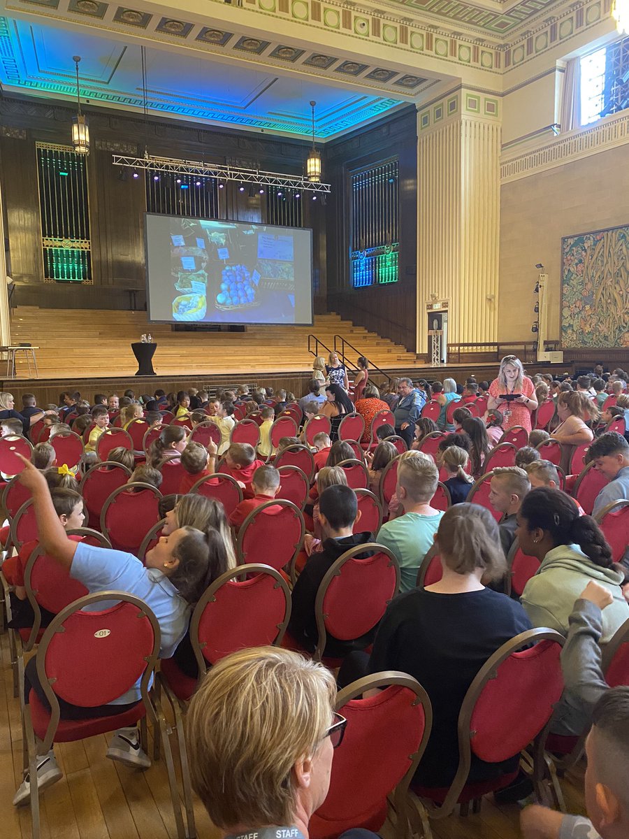 BYM_Primary's tweet photo. Our Year 6’s loved visiting the Brangwyn Hall to celebrate this year’s Enterprise Challenge. #PrimEnt22 https://t.co/zTO4nIc9fq