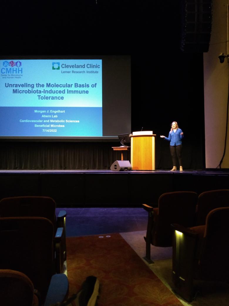 Excellent talk on the interactions between commensal bacteria and the immune system by <a href="/EngelhartMorgan/">Morgan Engelhart</a> from <a href="/PhilipAhern/">PhilipAhern</a> lab on the last day of #BeneficialMicrobesMtg