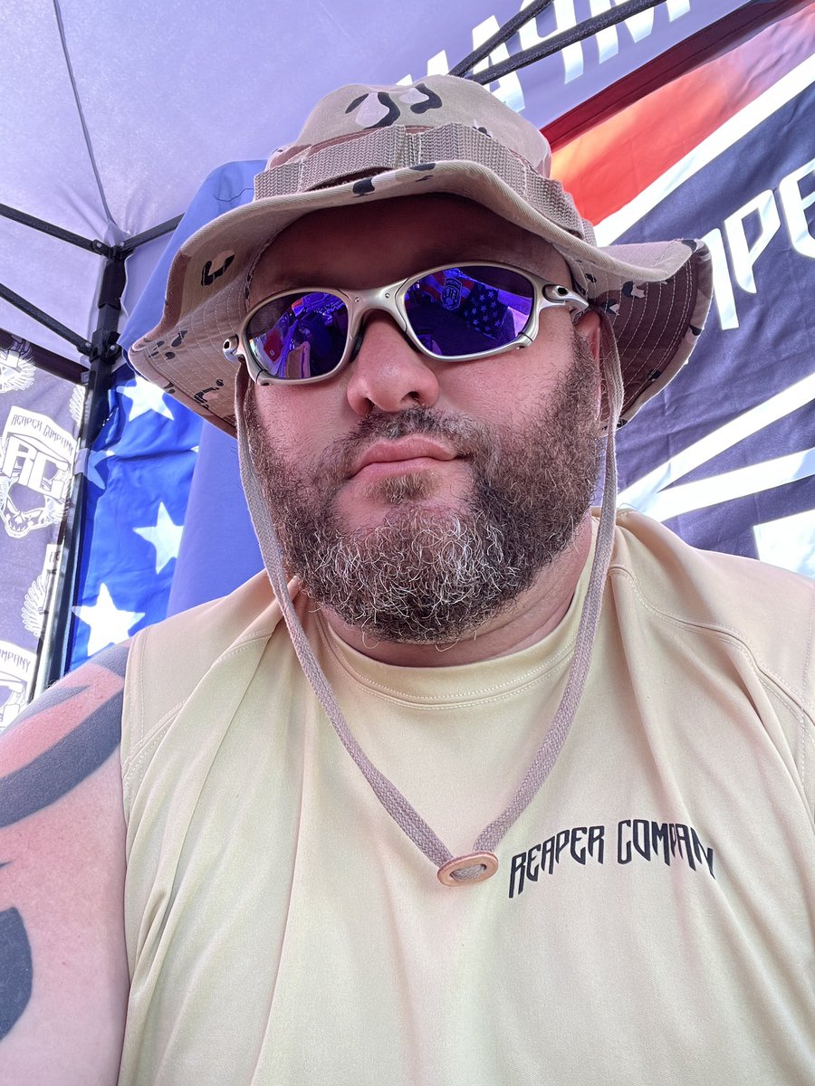 OneToad4u's tweet photo. When you’re the ONLY Marine working the tent event you the the ONLY one on time. #USMC #Army #Navy @ReaperCompany #RibFest2022 https://t.co/XYxBlg0Zjg