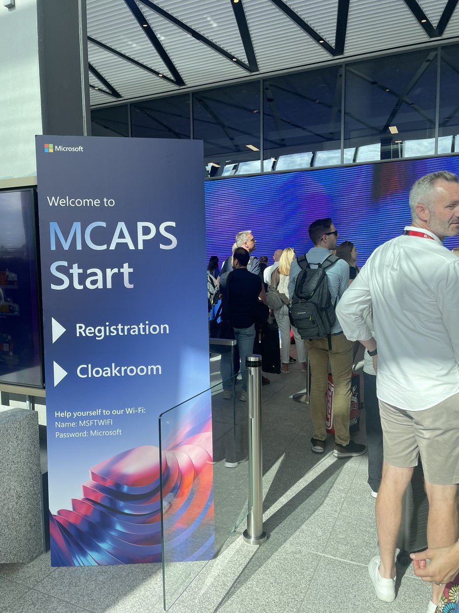 justimorris's tweet photo. Epic FY23 #MCAPSStart UK kick-off event!
Excited and inspired to help customers do more with #MicrosoftTeams π https://t.co/wrdOIn1CTX