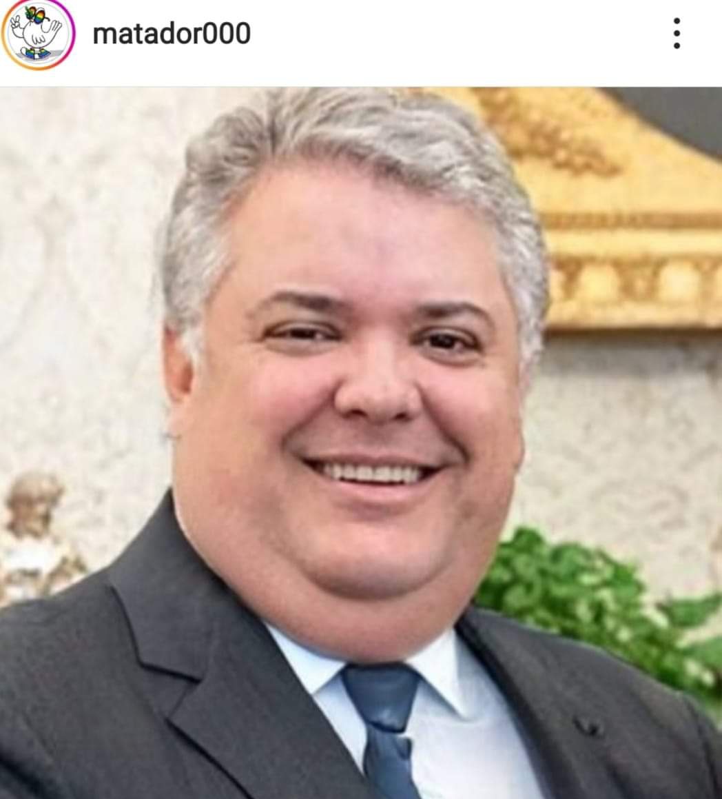 Atilaelreyunos's tweet photo. #HueleMal la gestión de ese gordito.
#DecameronQuindio
#DecameronAmazonas
#DecameronSanAndres
#DecameronBaru https://t.co/GEJRXoJSv0