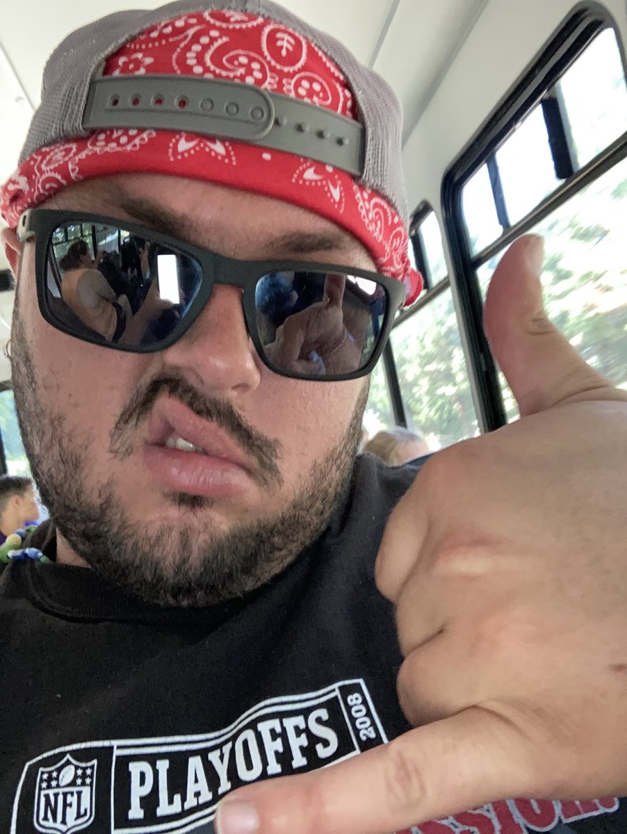 GarrettATL's tweet photo. 🖕 https://t.co/cQrSg8lLvI