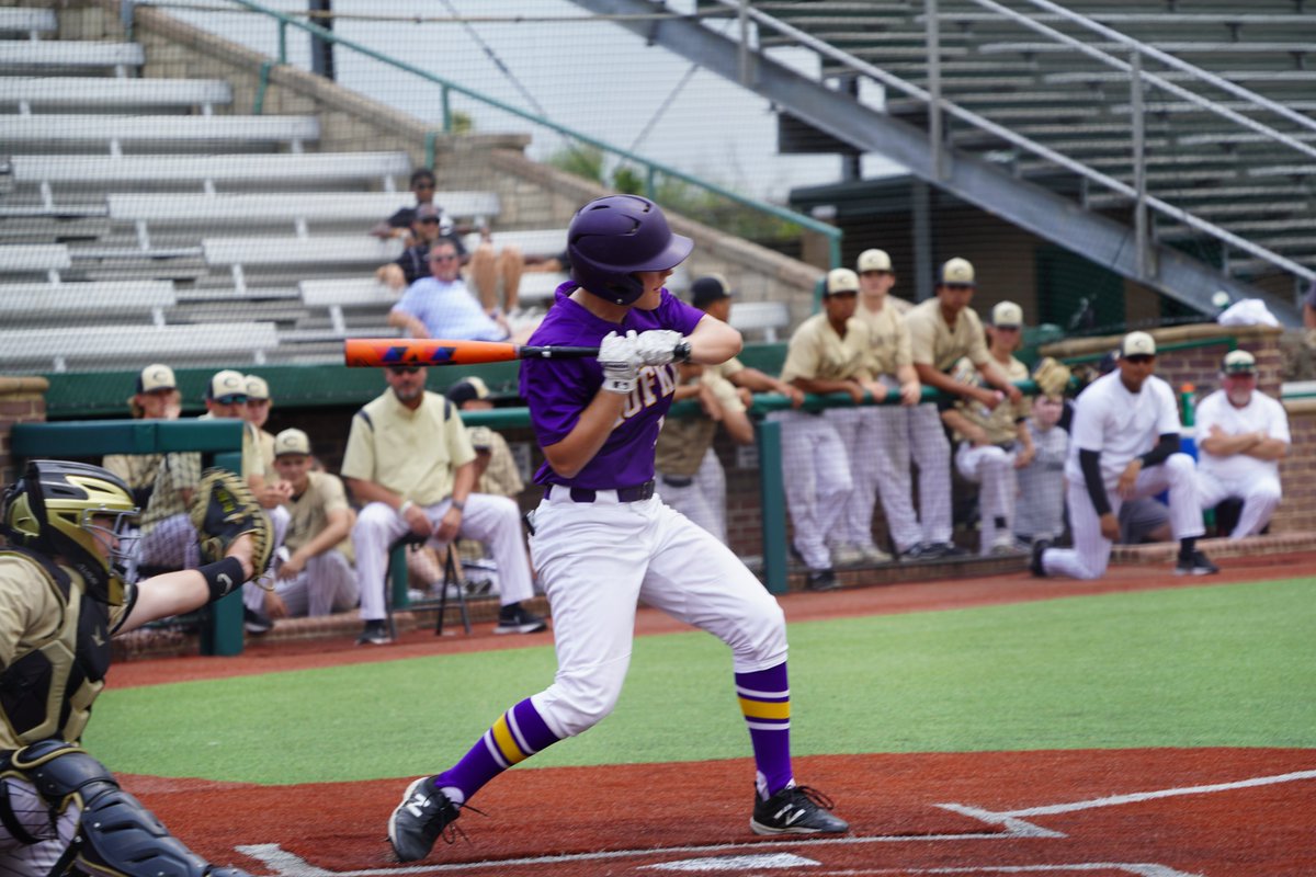 lufkinbaseball1's tweet photo. 5A TOP 200 LEADERS! 
@5ATxHSBaseball
 
Congratulations @chip_buchanan 

#10 43 Runs 
#51 42 Hits
#166 .385 Batting Average https://t.co/m6xqGHRKnj