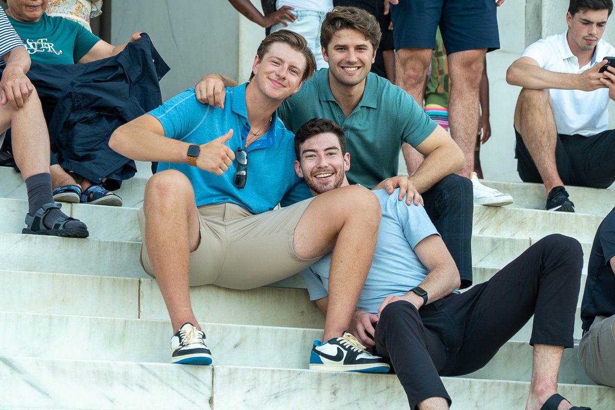 Capitals's tweet photo. Wholesome #CapsDevCamp tourist content https://t.co/Qipx4CzaIr