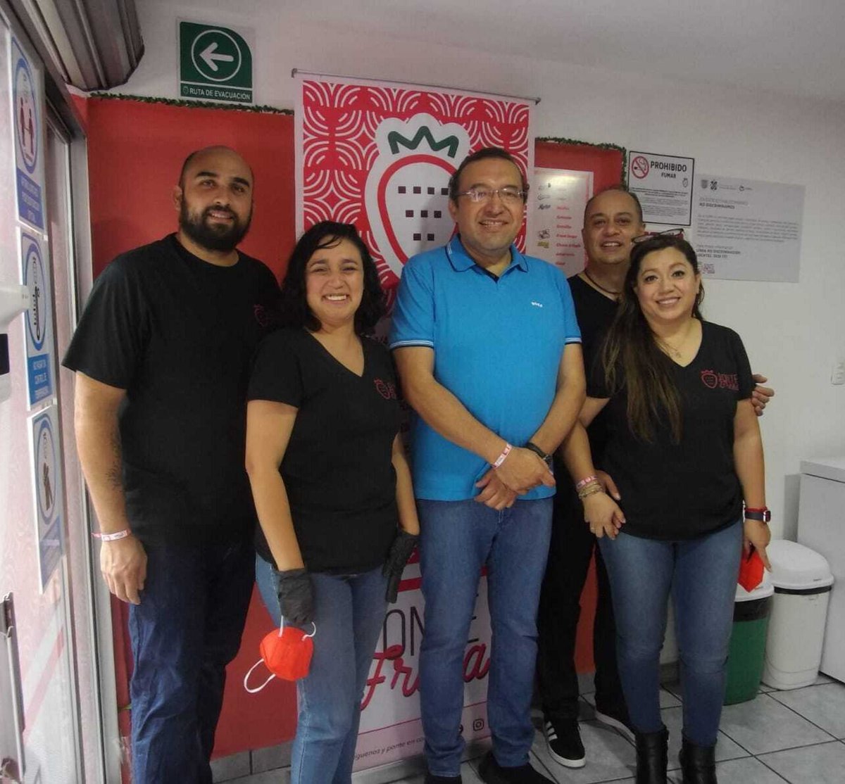 PONTE FRESA

Ponte fresa busca darte una nueva opción para el consumo de fresas, lo que busca Ponte Fresa es que al visitarlos tengas una experiencia muy fresa.

Entra para más información: express.adobe.com/page/QAZ1BreUc…

@pontefresamx
<a href="/MarkVazbar/">Mark Vazbar</a>
<a href="/Coparmex_CDMX/">Coparmex Ciudad de México</a>
#DSVclub