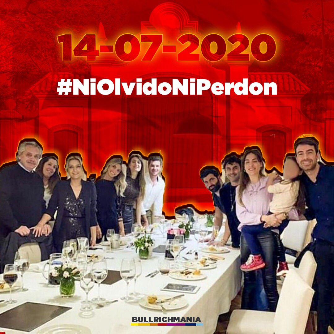 BullrichMBsAs's tweet photo. Mientras nos encerraban y no podíamos ver a nuestros seres queridos ellos festejaban el cumpleaños de #FabiolaYañez en la Quinta de Olivos ✋❌

No olvidamos, ni perdonamos, queremos #Justicia 🇦🇷⚖️

#Bullrichmania #FabiolaDelincuente #Justicia #BASTA #PeorGobiernoDeLaHistoria https://t.co/zLoORpDZBB