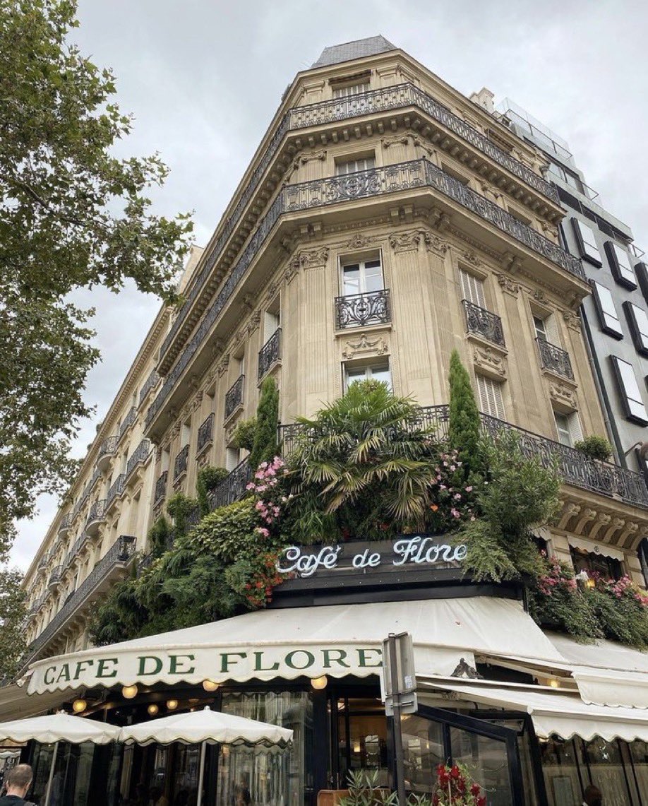 Architecture_i's tweet photo. Café de flore | Paris https://t.co/gd8Awv5LHE