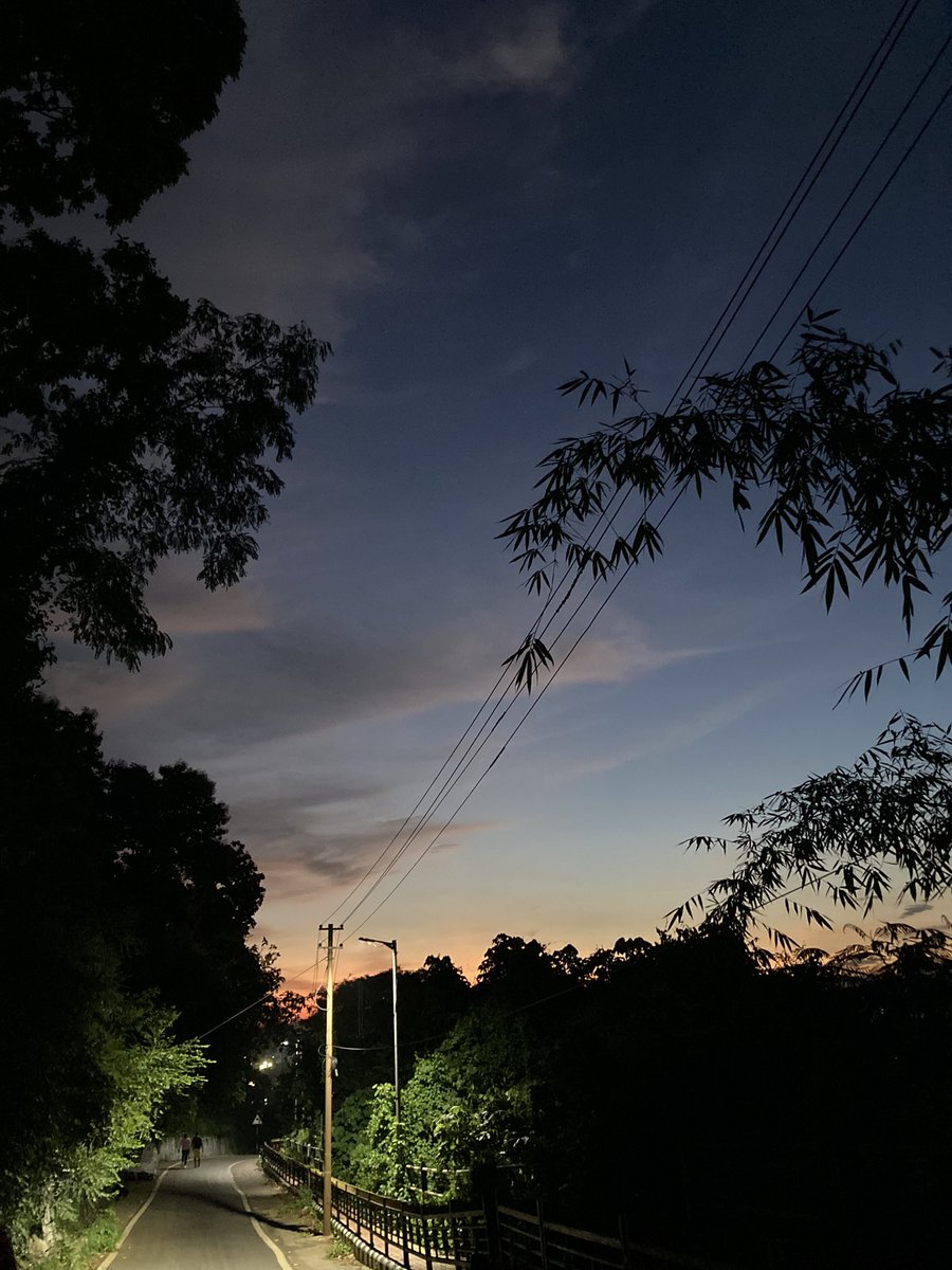 DibyashreeBhat5's tweet photo. Raw and beautiful evening @guwahatiplus @guwahaticity https://t.co/ujxEWTgsb2