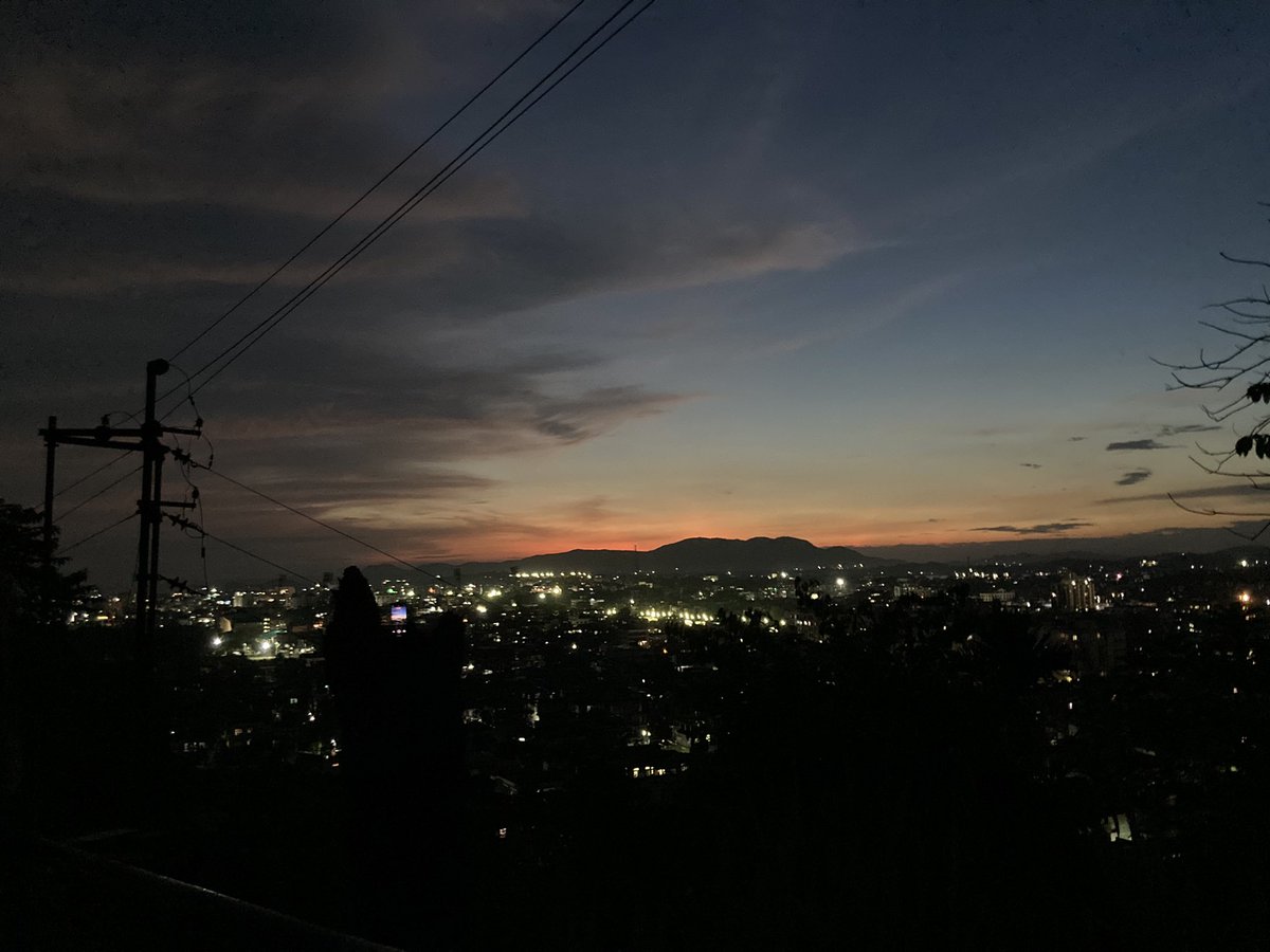 DibyashreeBhat5's tweet photo. Raw and beautiful evening @guwahatiplus @guwahaticity https://t.co/ujxEWTgsb2