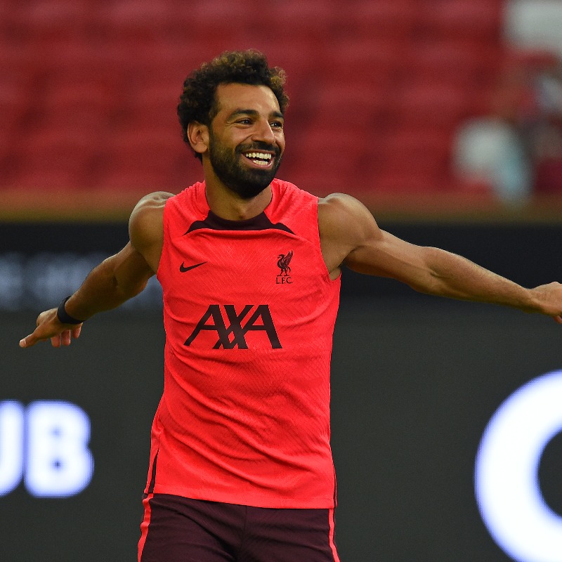 LFC's tweet photo. Plenty of smiles at our Singapore open training session 😁

Check out the full gallery 👇 

#LFCPreSeason