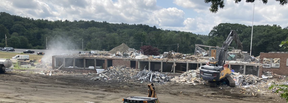 Mr. Jacques tweet media