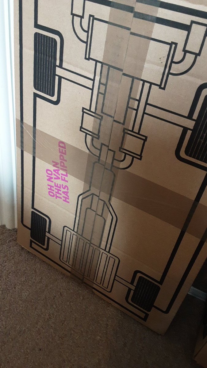 The Roaring Noodle 🍜 tweet media