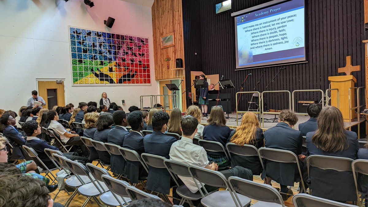 Today we held End of Year Assemblies for Years 9 & 10. Students were awarded certificates for their hard work in subjects and @ASFAchaplain and students provided the music! @asfahos