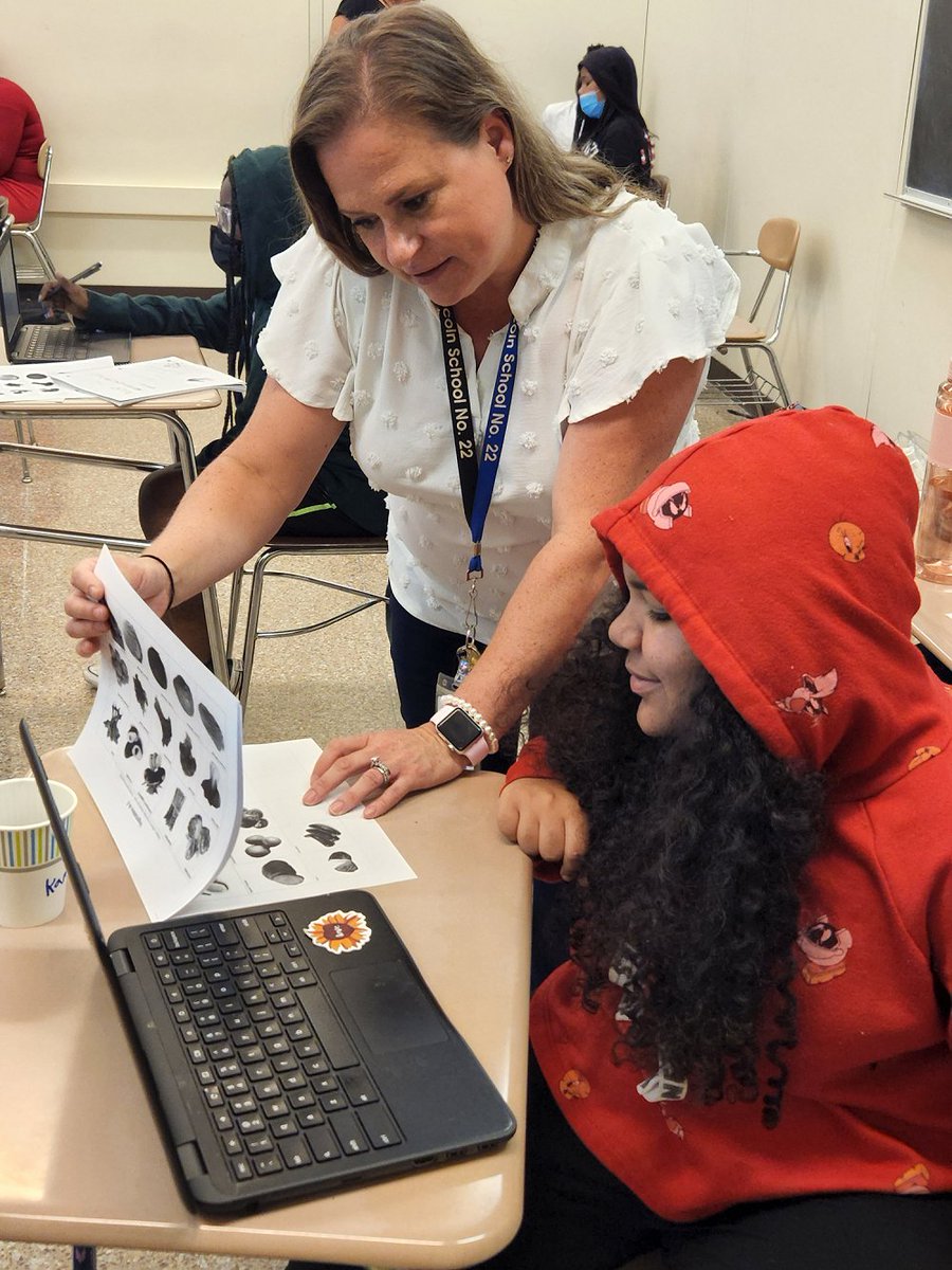 RCSDNYS's tweet image. Celebrating staff members involved in the RCSD’s Summer of Discovery.  @rcsdctecamp is the summer school principal at @EdisonTechRCSD #nationalsummerlearningweek @lcmlessons @jacobscott101 tinyurl.com/bdd3966p