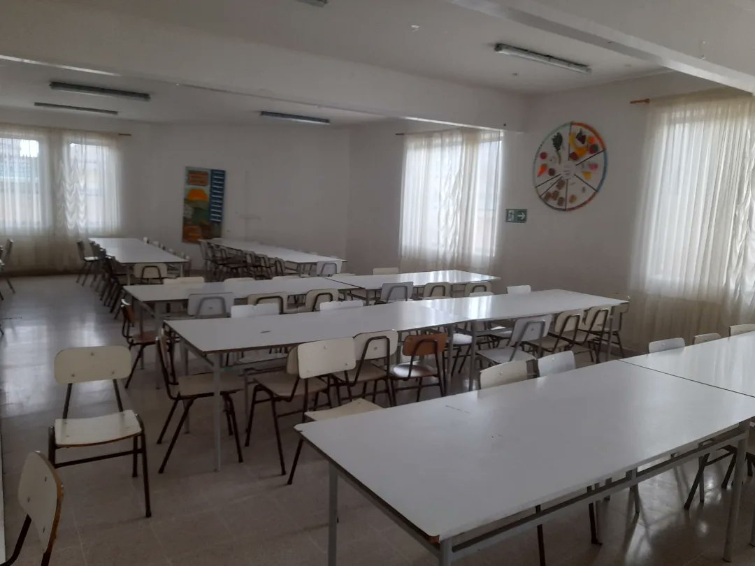 Alcaldesa (s) Patricia Herrera realiza visita  a las dependencias de la escuela Ignacio Carrera Pinto, la que desde este miércoles se habilitó como albergue. Esto tras las primeras precipitaciones registradas en #Vallenar. 
#Comparta y #Difunda