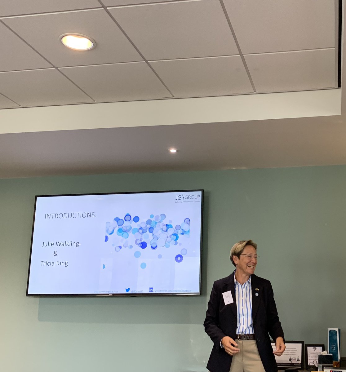 strong_jemma's tweet photo. Loved listening to our very own @JulieWalkling1 and @TriciaKing1 talking about how can we best help students from low socioeconomic backgrounds get the graduate job they deserve. #amosshe2022 @JSGroupHE https://t.co/lNSZaBbqQa
